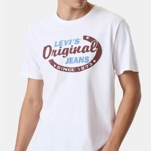 Levi's White Short-Sleeve Tee with Blue and Brown Logo